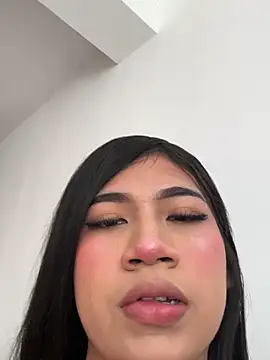 Snapshot of LiaSaenz27 chatting on September 11, 3:42 pm LiaSaenz27 online show from September 11, 3:42 pm