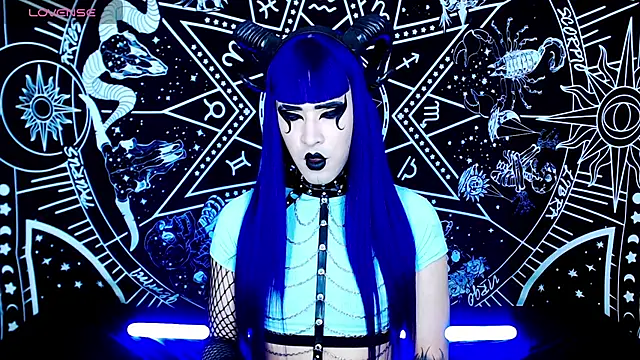 Snapshot of naomi_satan chatting on September 11, 1:04 am naomi satan online show from September 11, 1:04 am