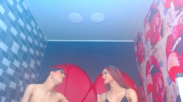 julessxcharlotte online show from January 16, 2:35 pm