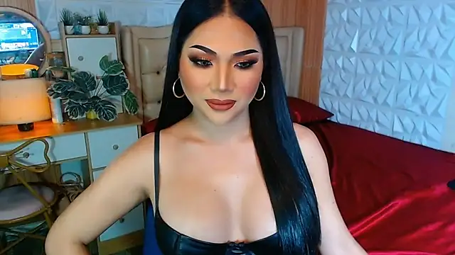 Snapshot of QueenMistressMaria chatting on September 13, 7:41 pm QueenMistressMaria online show from September 13, 7:41 pm