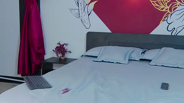 Maylu Fox online show from October 15, 1:11 pm