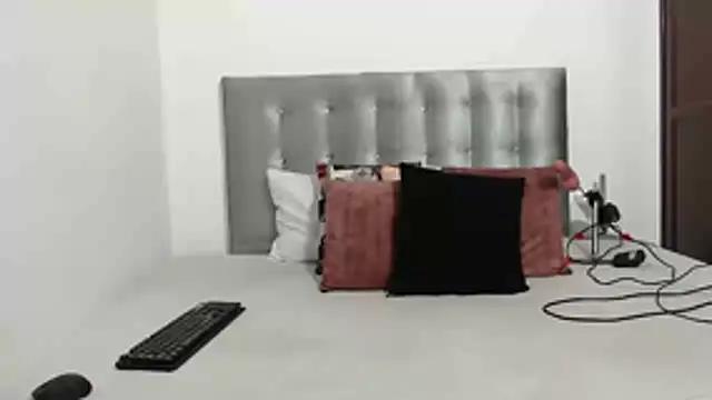 DaiishaWolf online show from October 19, 8:34 pm