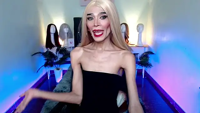 itsmeMonicaloove69 online show from October 17, 7:23 am