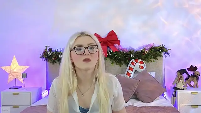 Jules night online show from January 14, 9:35 pm