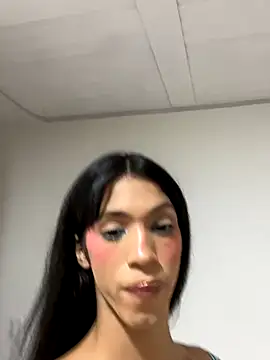 REINA ADAHARA online show from September 20, 8:25 pm