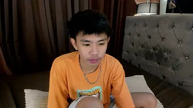 urfantasyhotbaby online show from November 19, 7:03 pm