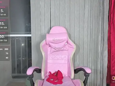 isabella pearl  online show from January 17, 8:22 am