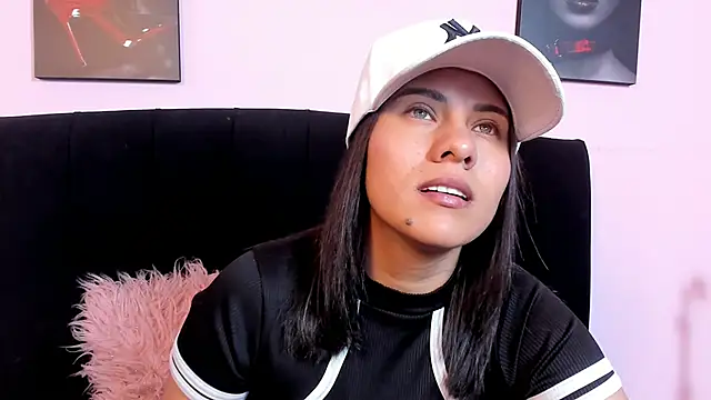 Snapshot of Maddy-Johnson- chatting on September 25, 1:51 pm Maddy-Johnson- online show from September 25, 1:51 pm
