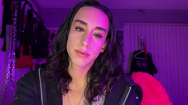 xoFrankie online show from October 21, 2:58 am