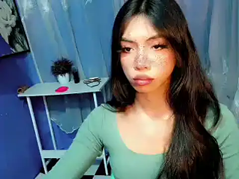 Snapshot of Kayra_Slut122 chatting on September 18, 11:48 am Kayra Slut122 online show from September 18, 11:48 am