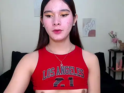 Snapshot of sassymimi69 chatting on September 21, 4:51 am sassymimi69 online show from September 21, 4:51 am