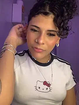 luluzinhax online show from October 15, 3:28 am