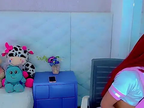 Snapshot of hanna_sweett34 chatting on October 10, 5:25 pm hanna sweett34 online show from October 10, 5:25 pm