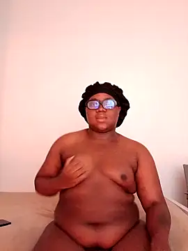 Gyminae online show from November 7, 3:34 pm