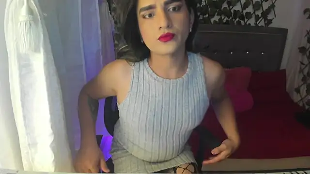 Snapshot of ivone_golosa chatting on September 23, 12:05 am ivone golosa online show from September 23, 12:05 am