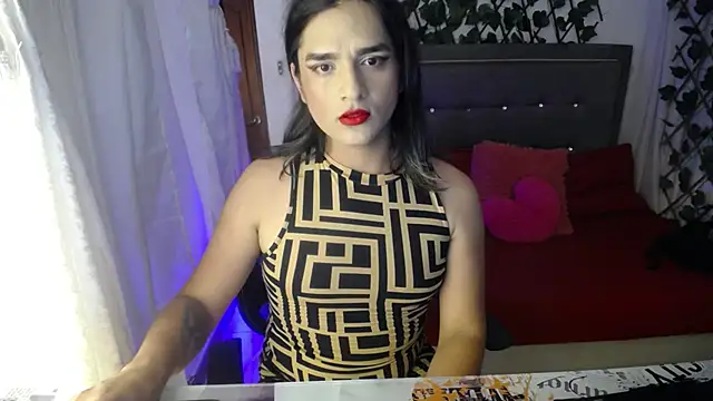 ivone golosa online show from November 12, 10:41 pm