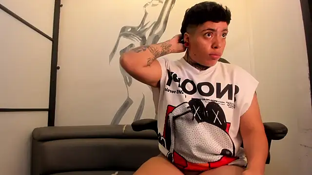 Snapshot of JoaoFerreira_ chatting on September 20, 12:44 pm JoaoFerreira online show from September 20, 12:44 pm
