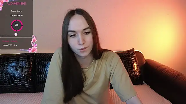 Snapshot of Angeel_Kate chatting on September 21, 12:00 pm Angeel Kate online show from September 21, 12:00 pm
