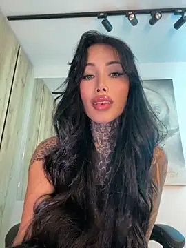 Snapshot of belllbonniie chatting on September 23, 11:11 pm belllbonniie online show from September 23, 11:11 pm