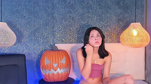 zorre  online show from October 25, 6:03 pm