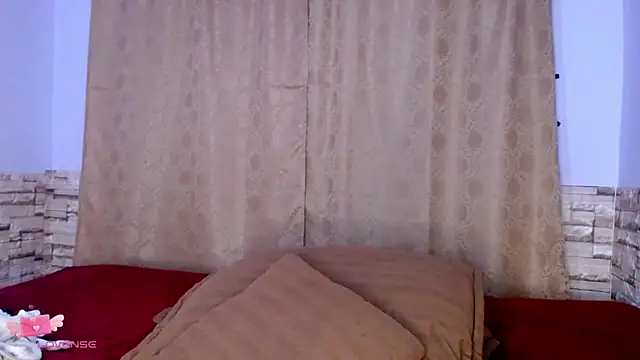 DaraKat18 online show from November 13, 10:39 pm