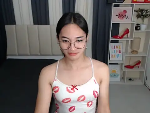 Asian Petite Marian online show from September 10, 2:16 pm