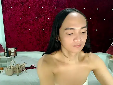 Snapshot of XxMissBEAUTYFULLxX chatting on September 22, 9:03 am XxMissBEAUTYFULLxX online show from September 22, 9:03 am