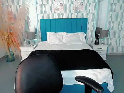 Axel savage online show from November 19, 12:27 pm