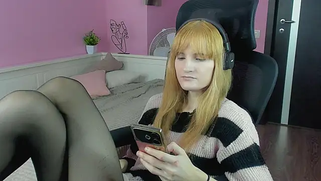 AcidTears online show from November 7, 5:51 am