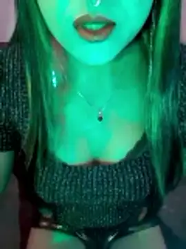 Cutie-Whiskey1 online show from March 3, 8:54 am