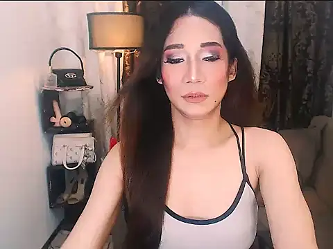 Snapshot of lobbysweetfuckerx chatting on September 20, 11:21 pm lobbysweetfuckerx online show from September 20, 11:21 pm
