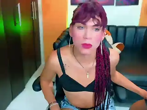 Snapshot of ElectrogoDdess chatting on October 9, 3:08 am ElectrogoDdess online show from October 9, 3:08 am
