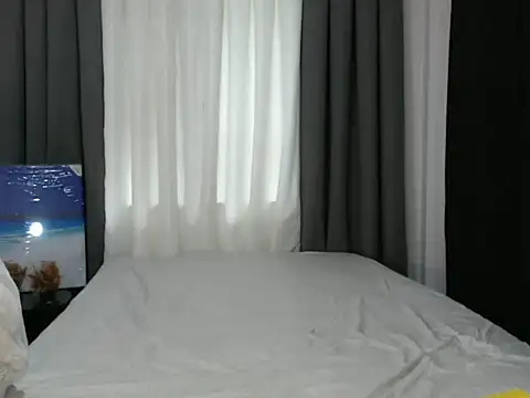 Snapshot of sweet_athena chatting on September 30, 1:16 am sweet athena online show from September 30, 1:16 am