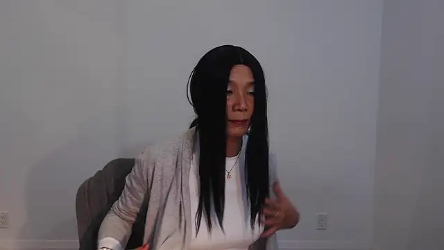 Snapshot of CassiPark chatting on October 2, 10:31 pm CassiPark online show from October 2, 10:31 pm