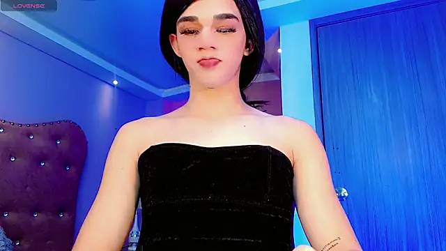 Snapshot of Sophia_Stonee chatting on September 28, 10:53 pm Sophia Stonee online show from September 28, 10:53 pm