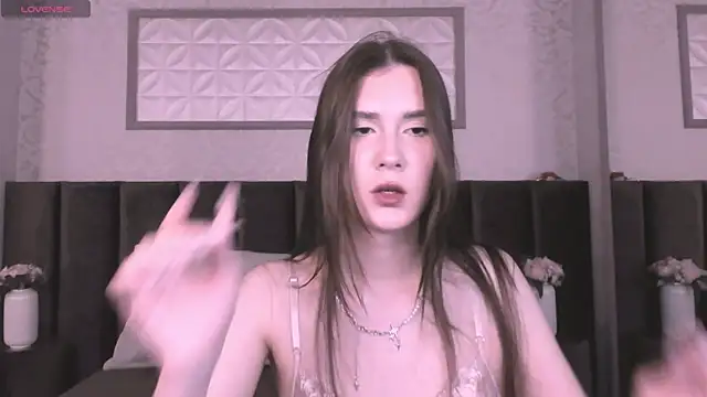 Snapshot of babyy_gloria chatting on September 27, 1:53 pm babyy gloria online show from September 27, 1:53 pm