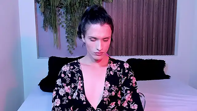 Snapshot of IsabelFernandez chatting on September 25, 5:58 am IsabelFernandez online show from September 25, 5:58 am