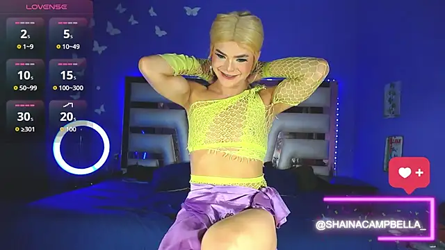 Snapshot of Shaina_Monroe chatting on September 28, 6:01 am Shaina Monroe online show from September 28, 6:01 am