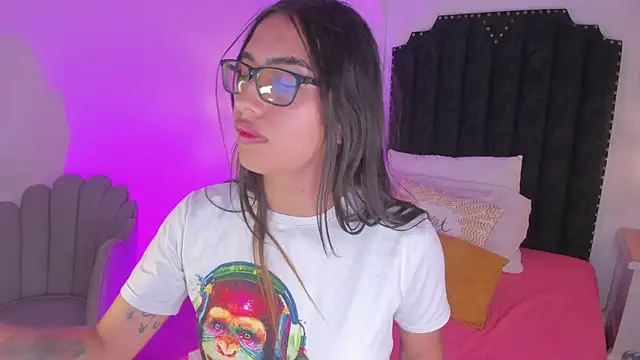 cherrylady 02 online show from December 22, 1:49 pm