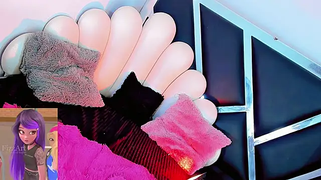 latina dollsex online show from November 4, 6:45 am