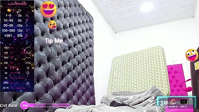 Snapshot of andrehard23_ chatting on October 9, 9:49 pm andrehard23 online show from October 9, 9:49 pm
