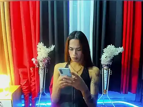 Snapshot of AsianGoddess18 chatting on October 2, 3:01 pm AsianGoddess18 online show from October 2, 3:01 pm