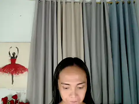 xAsianTOPModelx online show from November 9, 10:32 pm