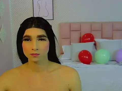Snapshot of Luna_LaFontaine chatting on October 8, 1:56 pm Luna LaFontaine online show from October 8, 1:56 pm