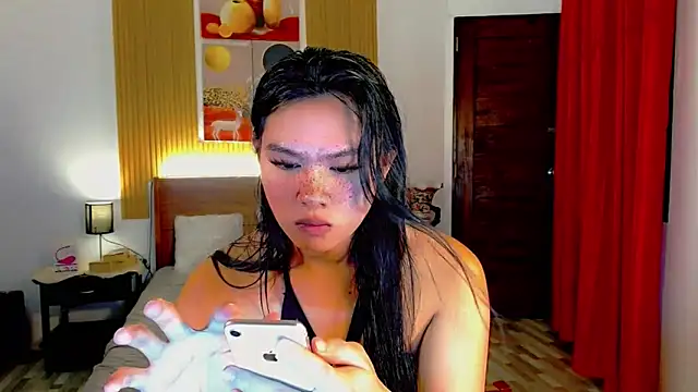 fallinLunaxX online show from October 8, 12:50 pm