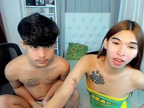 Yourdreamgoddess online show from January 9, 6:13 pm