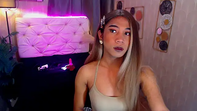 Seductive nathalie online show from October 14, 4:08 pm