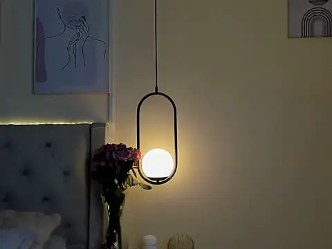 Chloe Celeste online show from October 18, 3:21 am