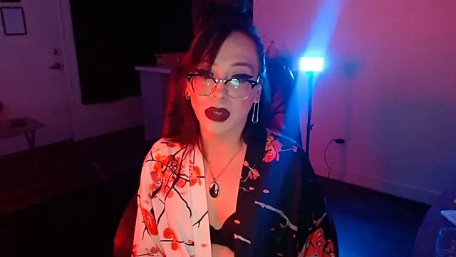 MiniMonroe online show from October 14, 10:27 am