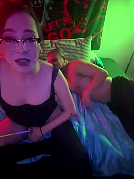 MiniMonroe online show from October 26, 11:50 am